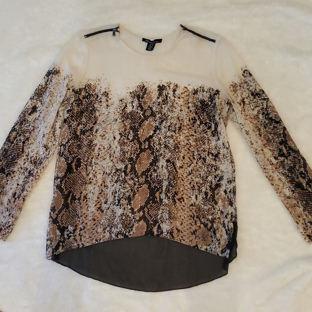 Kenneth Cole Snake Print blouse